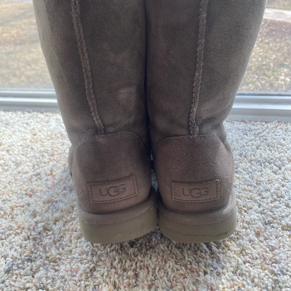 Ugg Gray Winter Boots - image 6